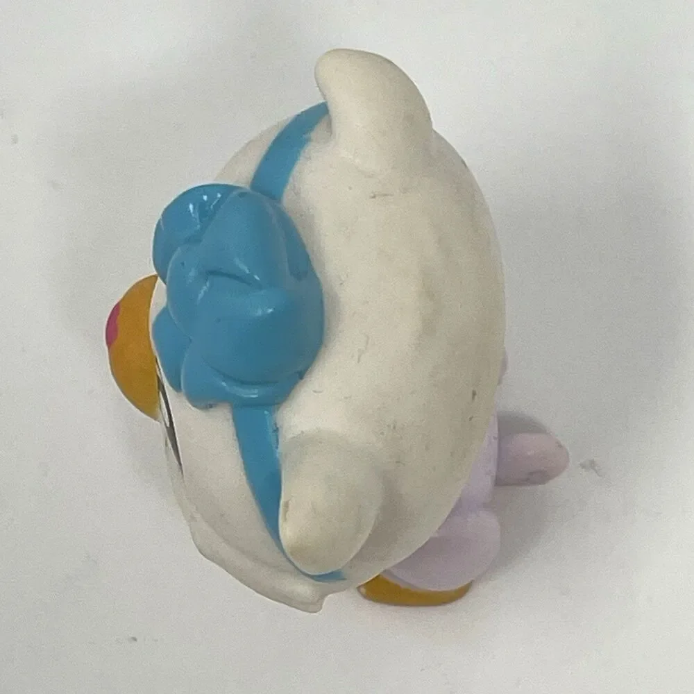 Tic Tac Toy XOXO Friends‎ White Cat Mini Figure with Blue Bow Blip Toys 2